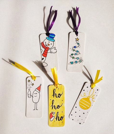 #craft #DIY #handmade #bookmark #christmas #2023 Christmas Bookmark Ideas, Xmas Bookmarks, Christmas Bookmarks Diy, Diy Bookmark Ideas, Bookmark Christmas, Popsicle Stick Christmas Crafts, Christmas Bookmark, Painted Christmas Gifts, Art Deco Ideas