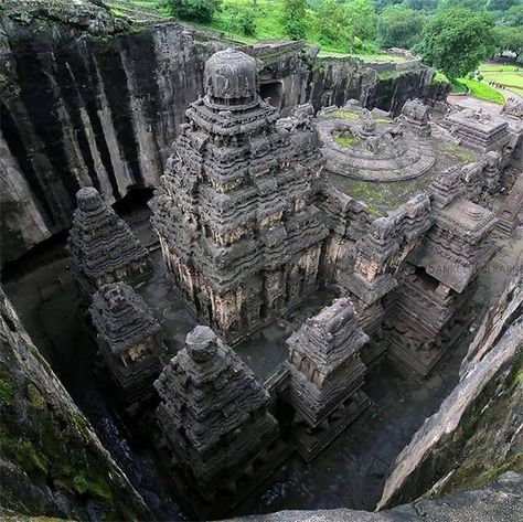 Kailasa Temple Ellora, Kailasa Temple, Rock Temple, Temple Architecture, Ancient India, Hindu Temple, Ancient Architecture, Incredible India, Unesco World Heritage Site