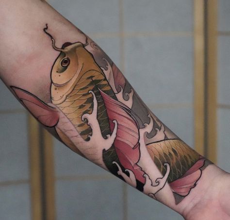 Fish Tattoo Japanese, Neo Japanese Tattoo, Japanese Realism, Pez Koi Tattoo, Japanese Fish Tattoo, Koi Tattoo, Japanese Fish, Japanese Sleeve, Japan Tattoo