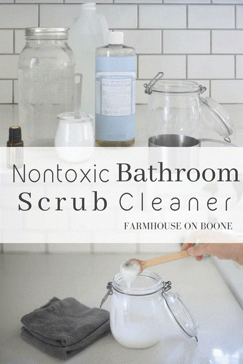 Diy Bathroom Cleaner, Diy All Purpose Cleaner, Nontoxic Cleaning, Homemade Essential Oils, Natural Cleaning Recipes, Homemade Essential Oil, Toxic Cleaning Products, Homemade Oil, Essential Oils Cleaning