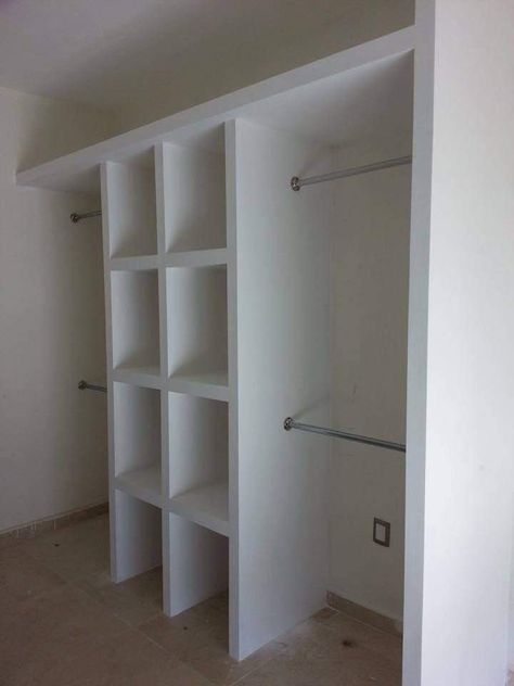 Closet En Drywall, Closet Wall Ideas, Diy Custom Closet, Closet Redo, Bedroom Built In Wardrobe, Closet Design Layout, Walk In Closet Design, Simple Closet, Closet Renovation