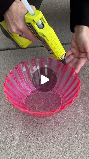 Hometalk on Instagram: "Dollar Tree Bowl Christmas Hacks 😱🎅" Dollar Tree Bowls, Battery Operated Christmas Lights, Old Candy, Grinch Christmas Tree, Grinch Party, Grinch Christmas Decorations, Dollar Store Christmas, Christmas Yard Decorations, Christmas Hacks