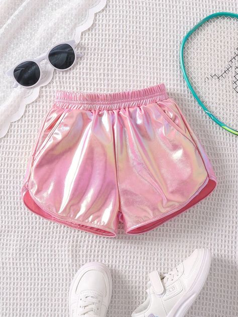 SHEIN Kids Y2Kool Young Girl Holographic Contrast Binding ShortsI discovered amazing products on SHEIN.com, come check them out! Gatto Carino, Toddler Girl Shorts, Rose Bonbon, Girls Shorts, Slim Fit Top, Track Shorts, Pink Outfits, Kids Shorts, Cartoon Cat