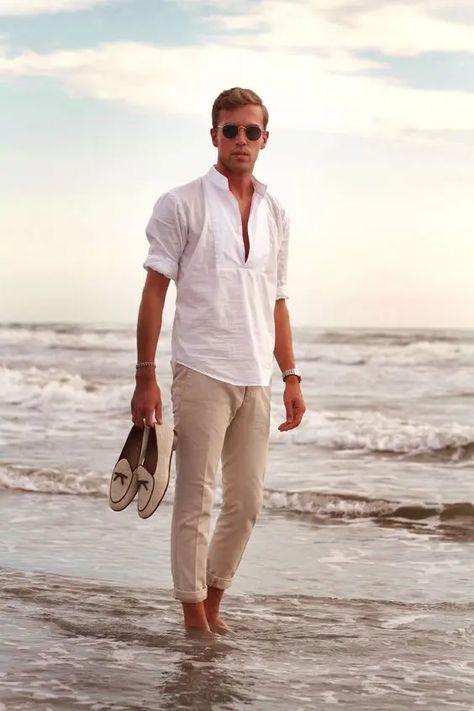 68 Beach Wedding Guest Outfits For Men - Weddingomania Beach Wedding Mens Attire, Wedding Guest Outfits For Men, Linen Outfit Men, Beach Garden Wedding, Wedding Guest Outfit Men, Mens Beach Wedding Attire, Beach Wedding Men, Beach Wedding Outfit, Wedding Guest Accessories