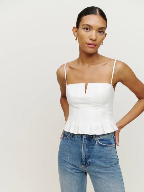 Linen Crop Top, Peplum Styling, Peplum Styles, Summer Wear, White Tops, Evening Wear, Spaghetti Strap, Top Styles, Sleeveless Top