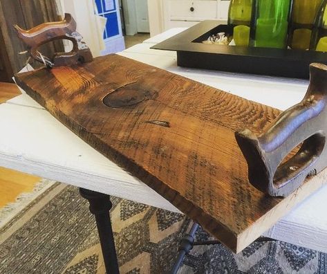 Small Wood Projects, Barn Wood Projects, Repurposed Furniture, Wooden Trays, Barn Wood Crafts, Reclaimed Pine, Wood Creations, Woodworking Projects Diy, Diy Wood Projects