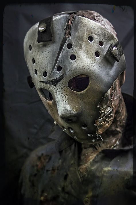 Friday the 13th - Jason Voorhees - A Portrait by skorpiusdeviant Jason Voorhees Art, Images Terrifiantes, Horror Movie Tattoos, Jason Friday, Jason Vorhees, Movie Tattoos, Theme Tattoo, Horror Movie Icons, Horror Artwork