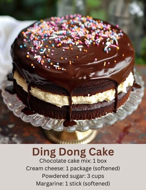 Ding Dong Cake Chocolate Ding Dong Cake Recipe, Ding Dong Cake Recipe Box Cake, Easy Ding Dong Cake, Ding Dong Cake Recipe Easy, Country White Bread Recipe, Peanut Butter Brownie Trifle, Ding Dong Cake Recipe, Doberge Cake, Easy Blackberry Cobbler