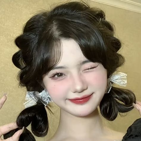 Unique Korean Hairstyles, Japan Curly Hair, Cute Ulzzang Hairstyles, Long Hair Fine Hairstyles, Cute Asian Hairstyles Long, Asian Cute Hairstyles, Aesthetic Anime Hairstyles, Short Kawaii Hairstyles, Hair Inspo Korean