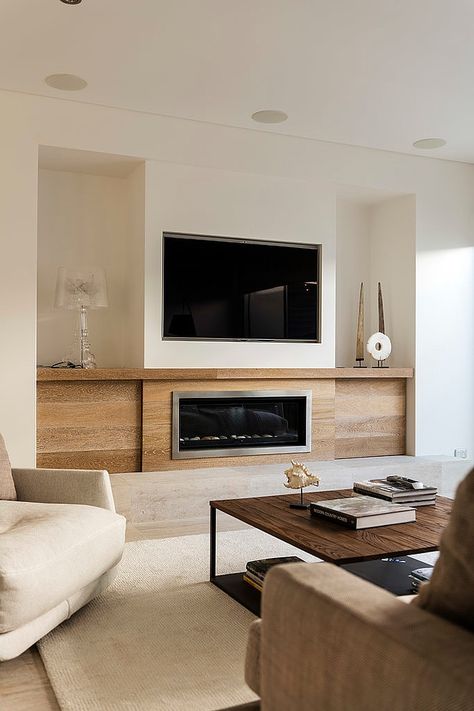 Ozone Residence by Swell Homes...modern and minimal fireplace. Tv Camino, Tv Above Fireplace, Modern Beach Home, Contemporary Fireplace Designs, Ruang Tv, Tv Fal, Fireplace Tv Wall, Flat Screen Tv, Contemporary Fireplace