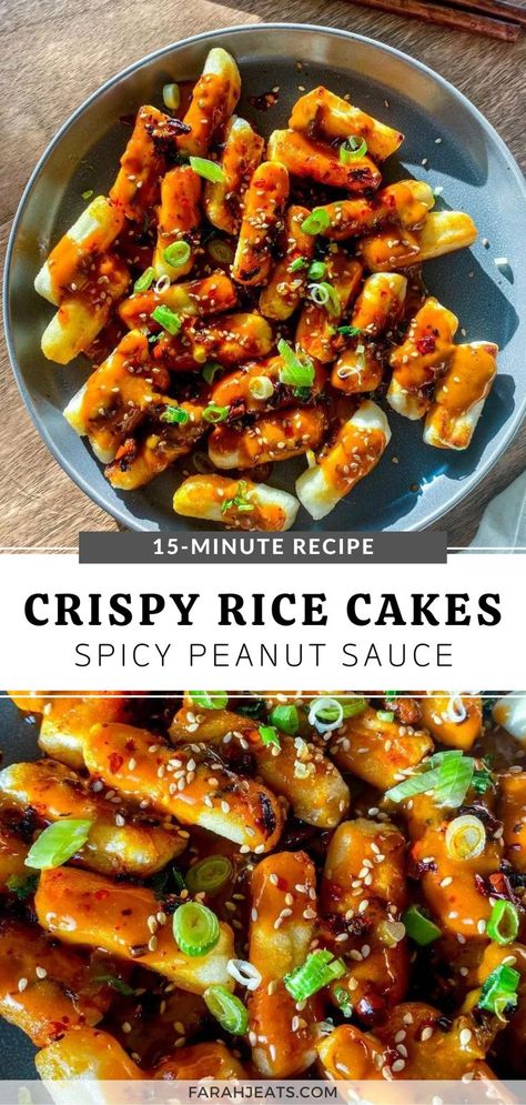 Top photo is of crispy rice cakes with spicy peanut sauce, served in a blue plate and garnished with green onions and sesame seeds. Next to the plate is a pair of wooden chopsticks. The bottom photo is a close up of the rice cakes. Crispy Tteokbokki, Crispy Korean Rice Cake, How To Cook Rice Cakes, Korean Rice Cake Sauce Recipe, Cute Savoury Food, Rice Cake Sticks, Crispy Rice Cakes Korean, Fried Rice Cakes Korean, Recipe With Rice Cakes