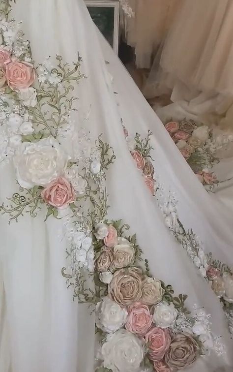 Wedding Dresses 3d Flowers, Fairy Wedding Dress, Garden Wedding Dresses, Floral Wedding Dress, V Neck Wedding Dress, Dream Wedding Ideas Dresses, Fantasy Gowns, A Wedding Dress, Ball Gowns Prom