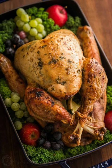 Thanksgiving Turkey Recipe (VIDEO) - NatashasKitchen.com Juicy Turkey Recipe, Roast Turkey Recipes, Dinner Thanksgiving, Best Thanksgiving Recipes, Thanksgiving Dinner Recipes, Roast Turkey, Turkey Recipes Thanksgiving, Turkey Recipe, Smitten Kitchen