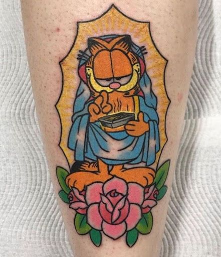 Garfield Tattoo, Cute Garfield, Garfield Images, Funky Tattoos, Orange Tabby Cats, Cartoon Tattoos, The Lorax, Dope Tattoos, Creative Tattoos