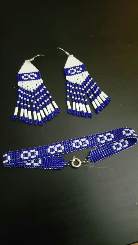 Métis Beaded Earrings, Indigenous Beaded Necklace, Metis Moccasins, Metis Beaded Earrings, Metis Jewelry, Mmiw Beadwork, Metis Clothing, Métis Beading, Metis Art