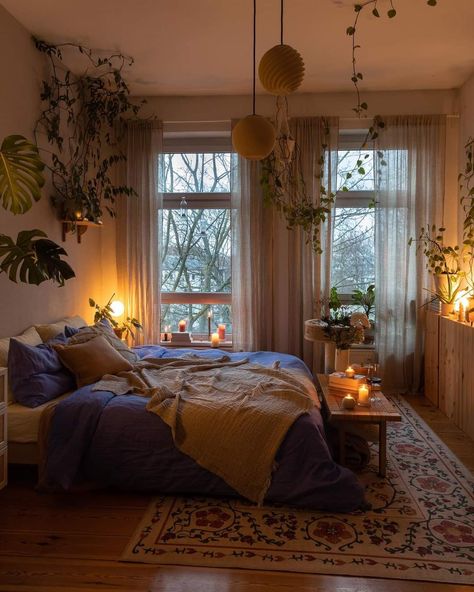 Candlelit Bedroom, Lots Of Plants, Earthy Bedroom, Peaceful Moments, Dream Apartment Decor, Room Redesign, Redecorate Bedroom, Cozy Room Decor, Apartment Decor Inspiration