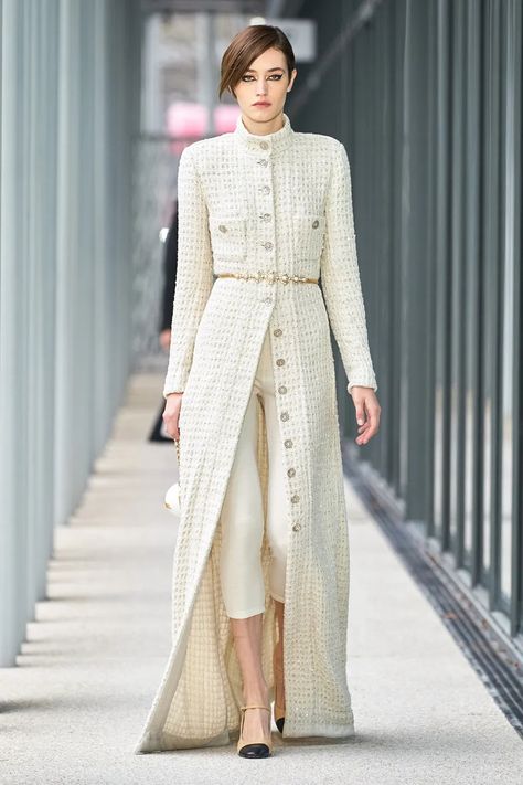 Chanel Jackets, Moda Chanel, Mode Chanel, Chanel Jacket, Chanel Couture, Couture Mode, 2022 Fashion, Chanel Fashion, Haute Couture Fashion