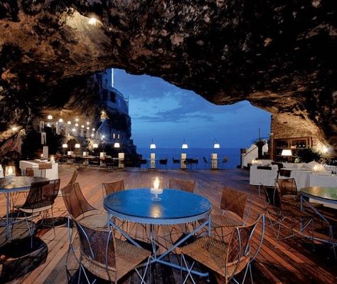 Grotta Palazzese, Imperiul Roman, Seaside Restaurant, Virgin Gorda, Southern Italy, Secret Places, Corfu, Alam Yang Indah, San Sebastian