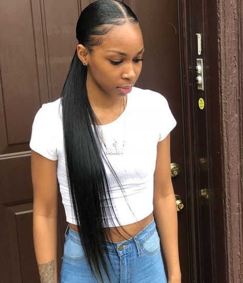 Frontal Ponytail, Straight Human Hair Bundles, Weave Ponytail Hairstyles, Sleek Ponytail Hairstyles, Simple Prom Hair, Black Hair Extensions, African Hair Braiding Styles, Clip In Ponytail, Pelo Afro