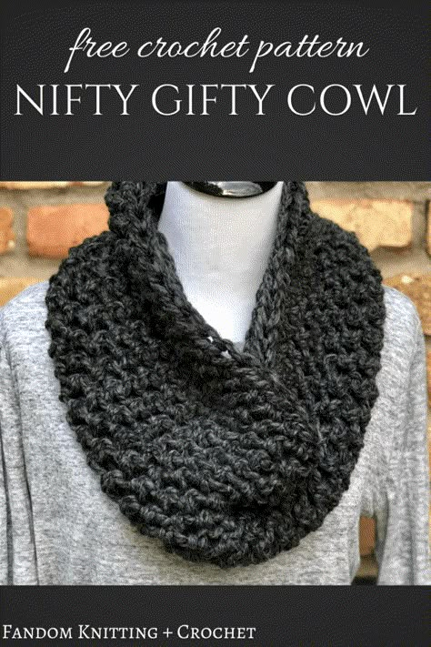 Easy Cowl Crochet Pattern Free, Crochet Scoodie, Cowl Patterns, Crochet Wraps, Crochet Cowl Free Pattern, Crochet Cowls, Crocheted Things, Cowl Crochet, Winter Crochet