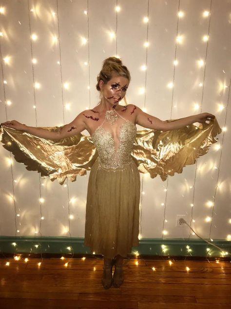 My pun costume of the year: snitches get stitches Gold Fairy Halloween Costume, Golden Goddess Halloween Costume, Golden Snitch Halloween Costume, Harry Potter Golden Snitch Couple Costume, Golden Snitch Costume, Snitch Costume, Cereal Killer Costume, Stitch Halloween Costume, Pun Costumes