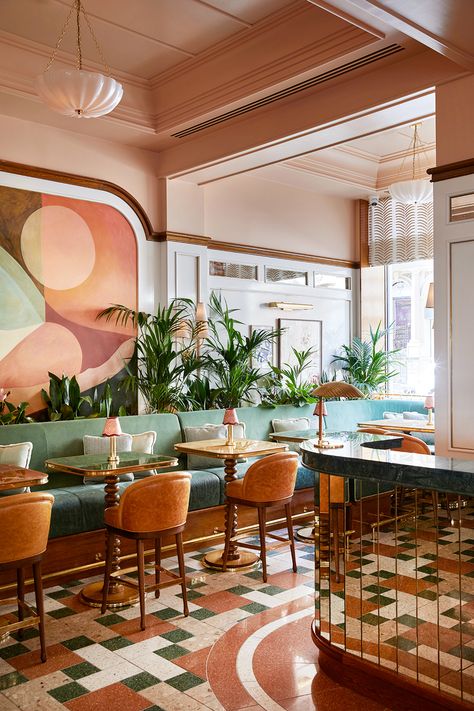 Old Italian Villa, Art Deco Cafe, Deco Pastel, Modern Restaurant Design, Architecture Restaurant, Estilo Tropical, Modern Restaurant, Home Restaurant, Restaurant Interior Design