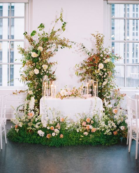 Pillar Arch, Sweetheart Table Flowers, Wedding Sweetheart Table, Outdoor Tent Wedding, Sweetheart Table Decor, Industrial Wedding Venues, Martha Weddings, Manhattan Wedding, Sweetheart Table Wedding