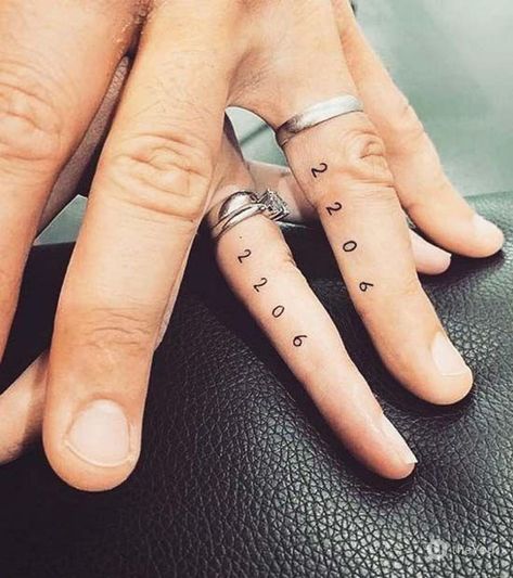 Make it pleasant for your beloved or dear person and suggest him a soulmate matching couple tattoo. Choose one of the 60+ ideas we have listed in our article. Wedding Date Tattoos, Inside Finger Tattoos, Flower Finger Tattoos, Couple Tattoos Unique Meaningful, Finger Tattoos For Couples, Husband Tattoo, Couple Tattoos Love, Tiny Finger Tattoos, Tato Dengan Makna