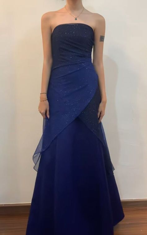 Anastasia Blue Dress Cosplay, Night In Olympus Prom Dress, Kate Stratford Prom Dress, Navy Prom Dress Aesthetic, 90s Dresses Prom, Outfit Names Fashion Styles, 2000s Dresses Prom, Blue 90s Prom Dress, Long Hoco Dress