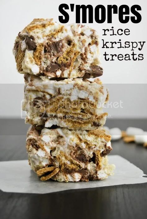 Houston Lifestyle, Smores Dessert, Krispie Treats Recipe, Rice Recipes For Dinner, Krispy Treats, Rice Krispy, Rice Crispy Treats, Crispy Treats, Rice Krispie Treats