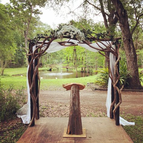 There are so many ways to decorate Cypress Creek’s rustic ceremony arch! Tree Arch Wedding Ceremony, Stone Arch Wedding, Celtic Wedding Arch, Lotr Wedding Arch, Twig Wedding Arch, Wedding Arch With Branches, Pagan Wedding Arch, Natural Wood Wedding Arch, Log Wedding Arch