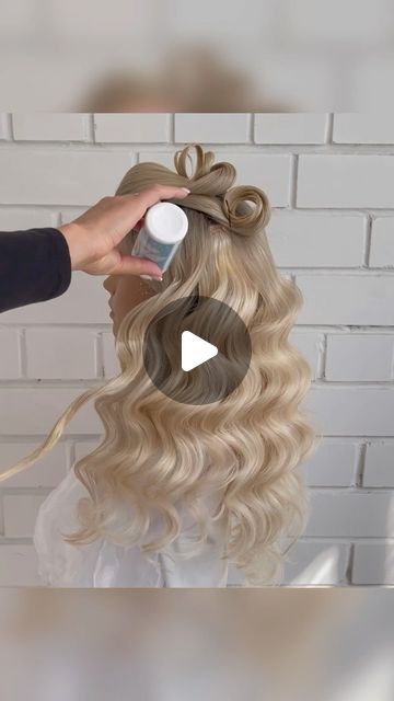 Hollywood Glam Waves Tutorial, Hollywood Bridal Waves, Holiwood Wave Hair Wedding, Elegant Prom Hairstyles Down, Hollywood Bridal Hair, Glam Waves Tutorial, Hollywood Waves Tutorial, Hollywood Waves Hairstyle, Hollywood Waves Hair