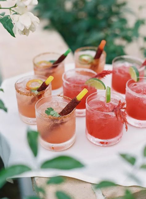 Spring Wedding Cocktails, Mexican Wedding Traditions, Mexican Theme Wedding, Mexican Inspired Wedding, Mexican Themed Weddings, Hacienda Wedding, Mexican Wedding Cookies, Unique Wedding Receptions, Fiesta Wedding