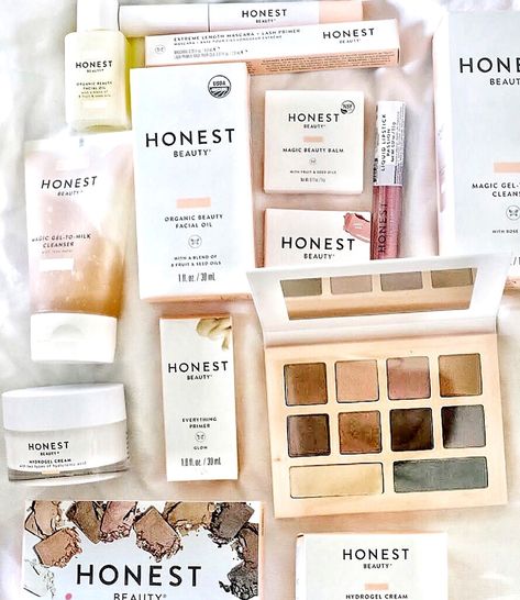 Honest Beauty Review: Best and Worst of Honest Beauty 2022 - ORGANIC BEAUTY LOVER Honest Beauty Skincare, Honest Makeup, Honest Beauty Makeup, Honest Beauty Lip, Toxic Makeup, Affordable Beauty Products, Best Eyeshadow Palette, Pretty Hurts, The Honest Company