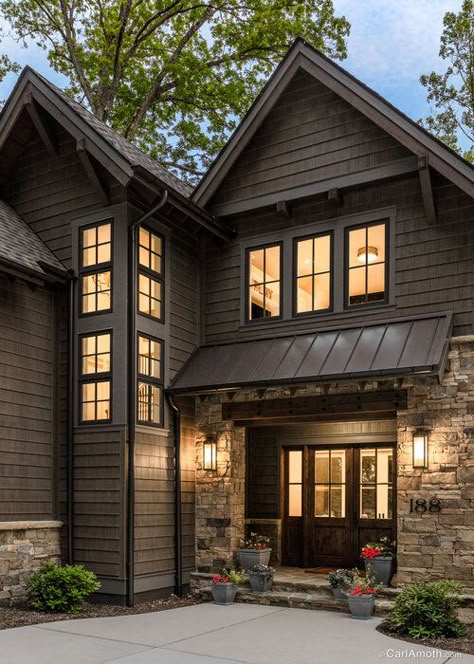 Dark Craftsman Exterior, Rustic Exterior House Colors, Craftsman House Exterior, Rustic House Exterior, Academia Library, Cottage Stairs, Craftsman Home Exterior, Rustic Home Exterior, Mountain Home Exterior