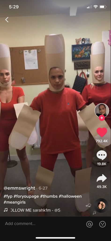 @emmswright on tiktok !! Crazy Person Costume, Spy Kids Thumb, Spy Kids Costume, Thumb Costume, Three Person Costumes, Costumes For Three People, Trio Costume Ideas, The Best Trio, Trio Halloween Costume Ideas