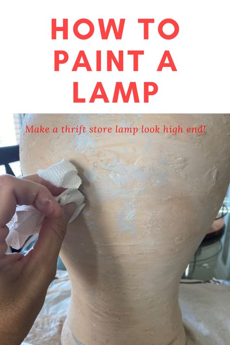 Chalk Paint Lamp Base, Painted Lamp Shades Diy, Painting Lamps Base, Lamp Base Makeover, Lamp Makeover Ideas, Thrift Store Lamp Makeover, Diy Lamp Makeover, Painted Lamp, Make A Lamp