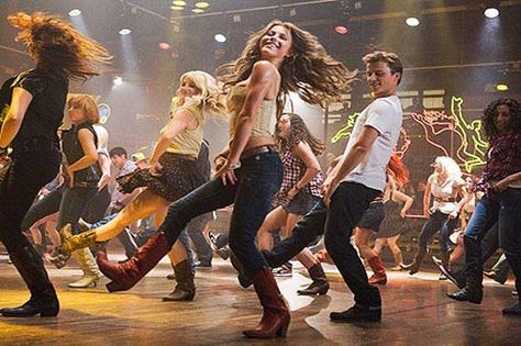 Get the Frye boots from Footloose – SheKnows Ariel Footloose, Julianne Hough Footloose, Halloween Cowgirl Costumes, Line Dancing Aesthetic, Cowgirl Costume For Women, Footloose Movie, Footloose 2011, Dancing Lessons, New Years Song