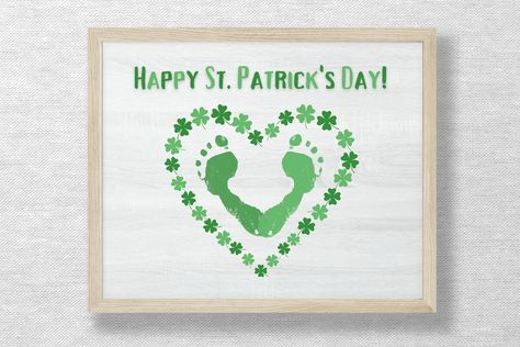 ☘️ Happy #StPatrcksday footprint craft. Makes a beautiful St. Patrick Infant Activity, March Art, All About Me Crafts, Mickey Mouse Crafts, Therapy Fun, Print Crafts, Newborn Art, St Patricks Crafts, Footprint Craft