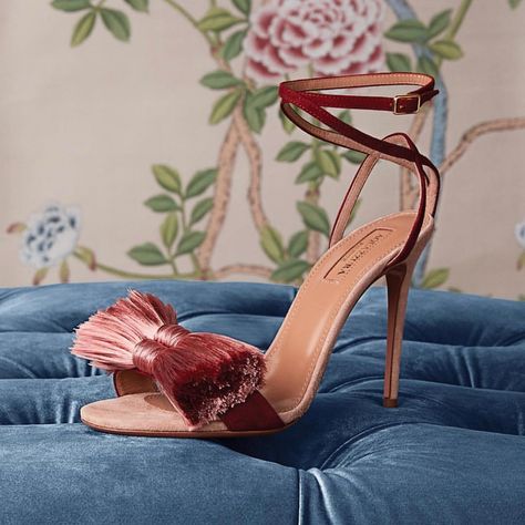 For statement making sandals with a feminine edge opt for the ‘Lotus Blossom Sandal’ @holtrenfrew #Aquazzura Diy Heels, Tassel Heels, Trending Heels, Tassel Sandals, Lotus Blossom, Embellished Sandals, The Lotus, Only Shoes, Carrie Bradshaw