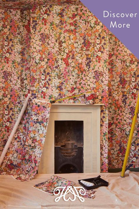 House Of Hackney Wallpaper, Wallpaper Tools, House Of Hackney, British Interior, House Entrance, Spring Cleaning, Of Wallpaper, American Artists, Luxury Interior