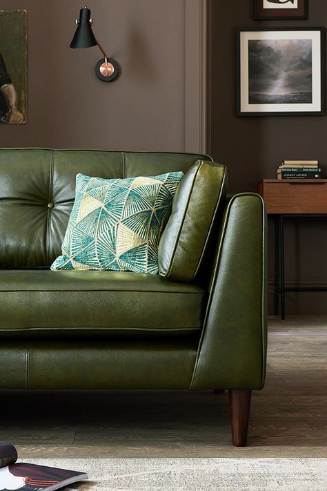 Green Leather Sofa Living Room Ideas, Olive Leather Sofa, Green Leather Sofa Living Room, Green Leather Couch Living Room, Cricket Sofa, Olive Green Leather Sofa, Green Leather Sectional, Green Leather Couch, Caramel Leather Sofa