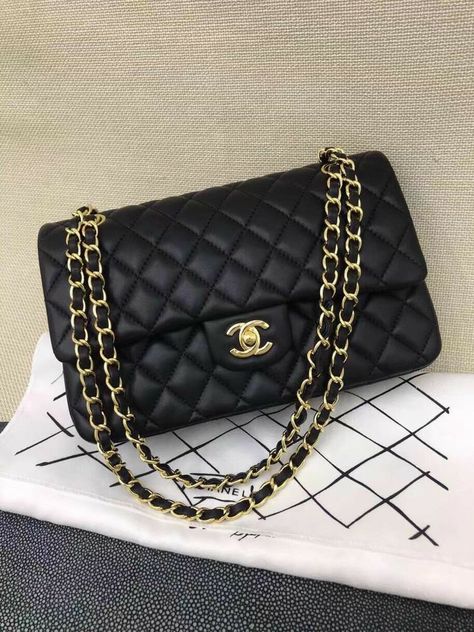 Chanel Bag Collection, Channel Purse, Black Chanel Bag, Original Chanel Bag, Tas Chanel, Expensive Bag, My Style Bags, Dream Bags, Luxury Bags Collection