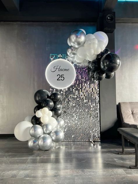 Sequence Backdrop, Anniversary Backdrop, 40th Birthday Balloons, Tiffany Birthday, 18th Birthday Decorations, Deco Ballon, Decoration Event, Balloon Garland Diy, Simple Birthday Decorations