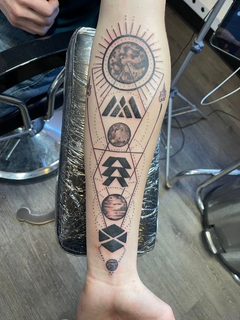 posted on r/destiny2 by u/GodatForHonour Game Tattoos For Guys, Destiny Video Game Tattoo, Cod Mw2 Tattoo, Destiny Warlock Tattoo, Destiny Game Tattoo Ideas, Destiny Titan Tattoo, Destiny 2 Tattoo Hunter, Destiny Hunter Tattoo, Metal Tattoo Sleeve