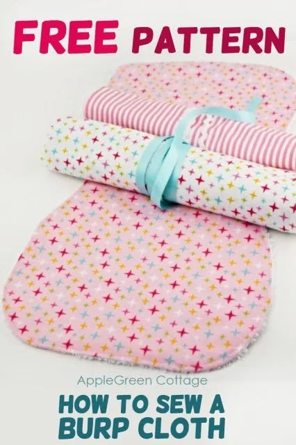 Burp Cloth Pattern, Baby Bibs Patterns Free, Bandana Bib Pattern, Burp Cloth Tutorial, Burp Cloth Patterns, Burp Cloths Diy, Baby Sewing Patterns Free, Cloth Patterns, Knitting Crafts