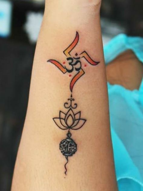 Jain Tattoo Design, Swastik Mehandi Design, Spirituality Tattoos For Women, Om Swastik Tattoo, Radhe Radhe Tattoo, Swastik Design Tattoo, Tetu Photo, Swastik Tattoo, Tattoo Krishna