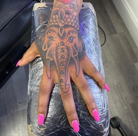 Elephant Hand Tattoo, Bookworm Tattoos, Vibe Tattoos, Knee Tattoo Ideas, Bookworm Tattoo, Paisley Tattoos, Small Dope Tattoos, Baddie Tattoos, Clock Tattoos