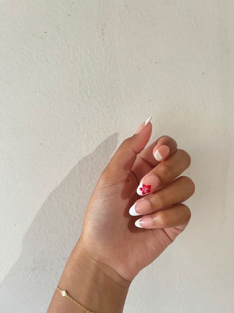 French Nails With Flowers, Bali Nails, Nails Fire, December Nails, Cheap Nail, Summery Nails, Baby Nails, Vacation Nails, Acrylic Nails Coffin Short