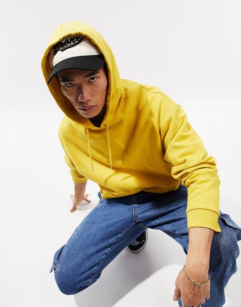 Zip Hoodie Men, Outfit Hombre, Fashion Basics, Mens Zip Hoodie, Yellow Hoodie, Hoodie Men, Oversized Hoodie, Yellow Fashion, Summer Accessories